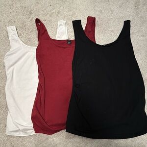 Maternity tank top bundle, size medium.